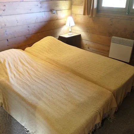 Nicolas - Saint-nicolas Mae-5203 Chalet *
